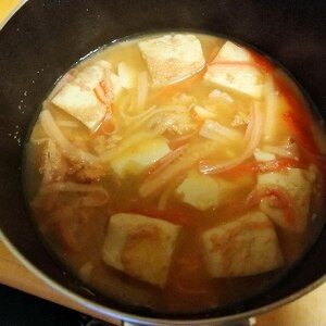 彩り美しい**たらこ豆腐